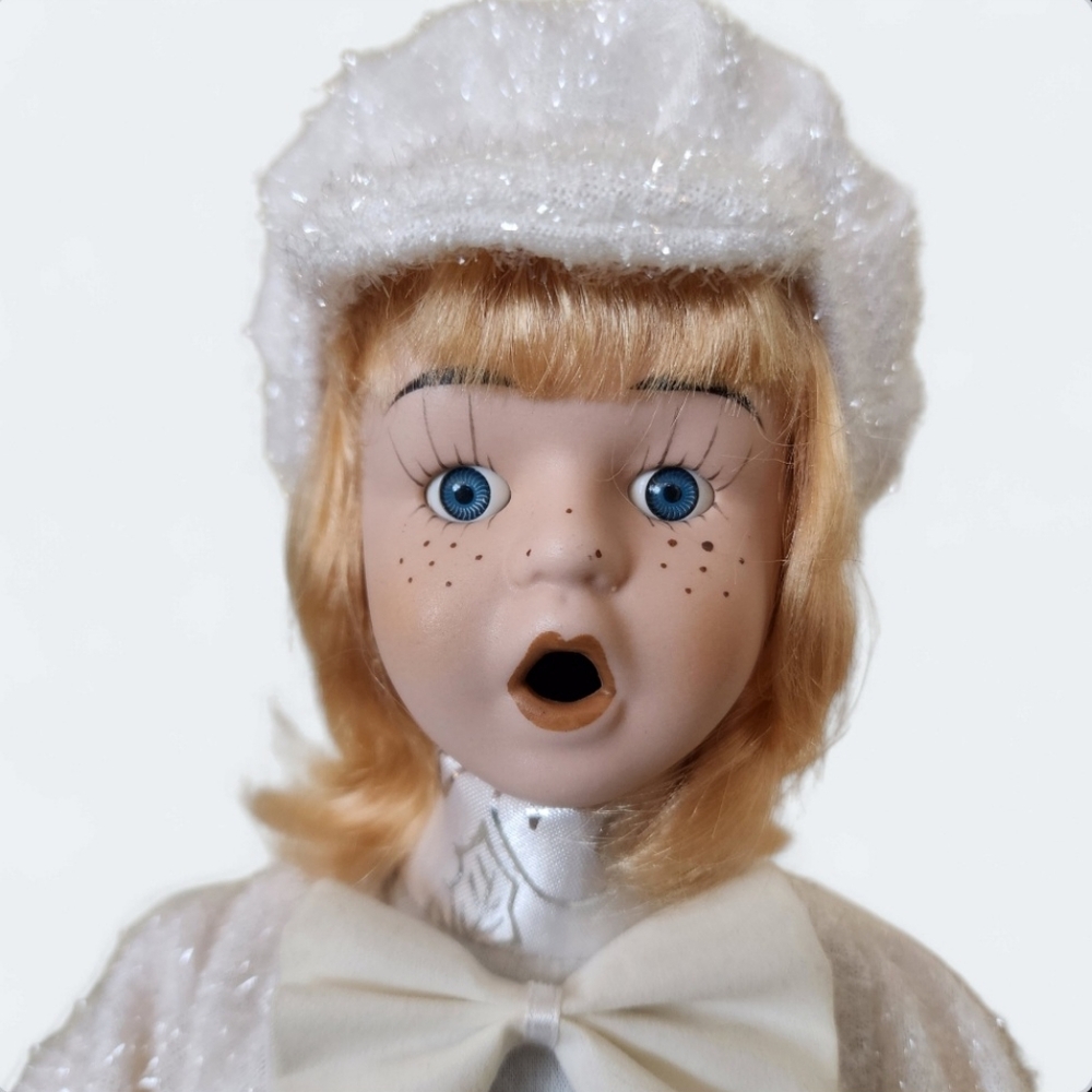 Vintage Boy Christmas Caroler Decor - Picture 2 of 11